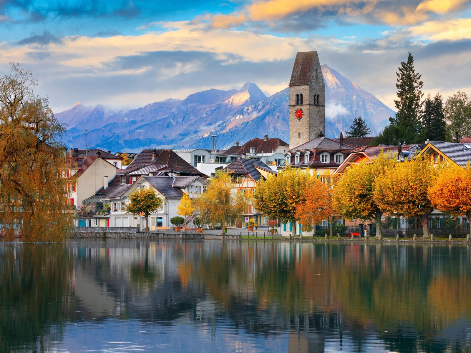 interlaken ch river.dwyxeuqy